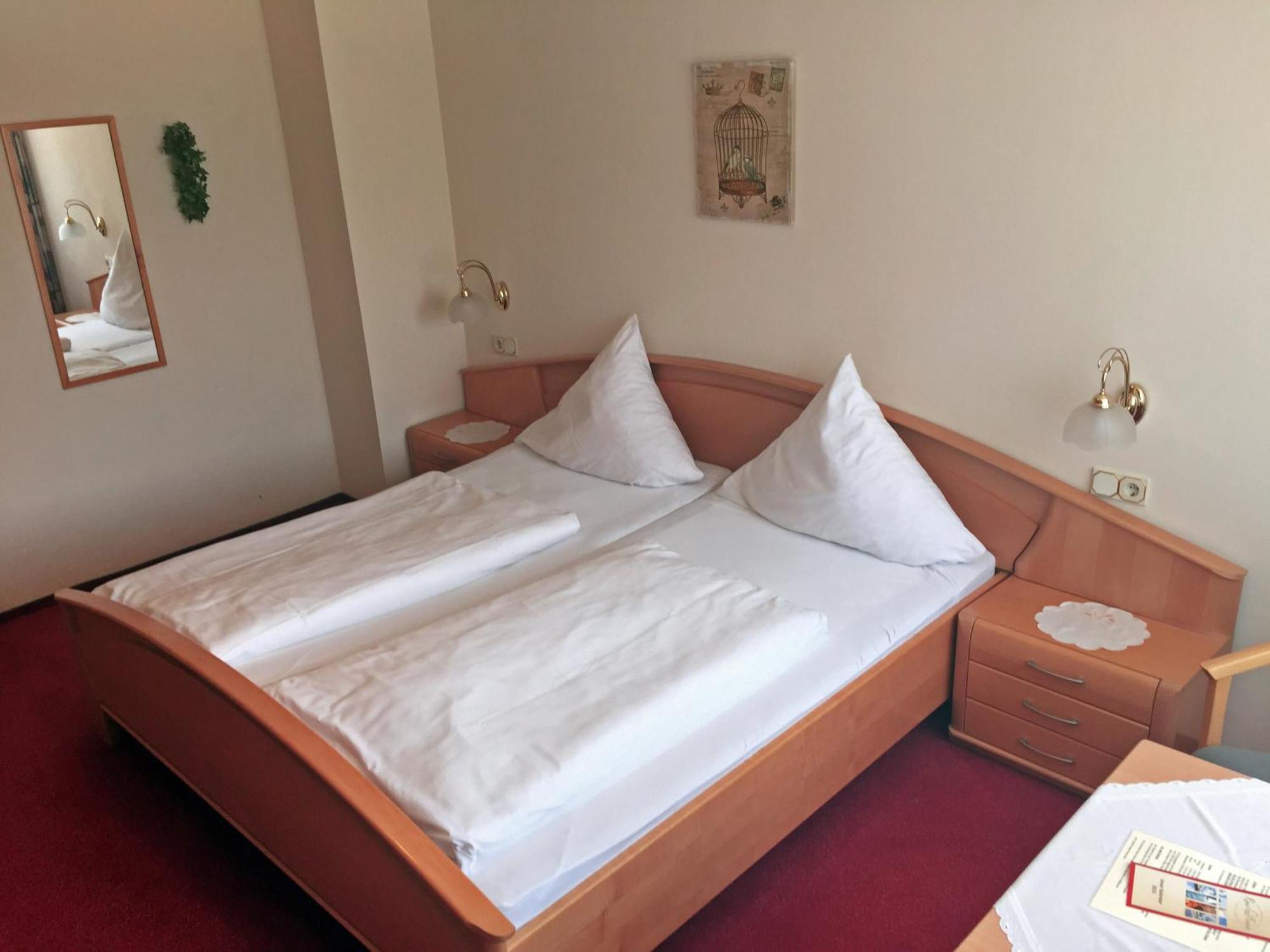 Hotel Flurschuetz لينهشتات الغرفة الصورة